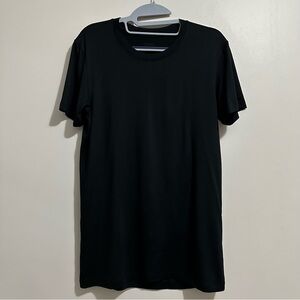 Uniqlo Mens Heat Tech Classic Black Crewneck Breathable Casual Tee Shirt Size M